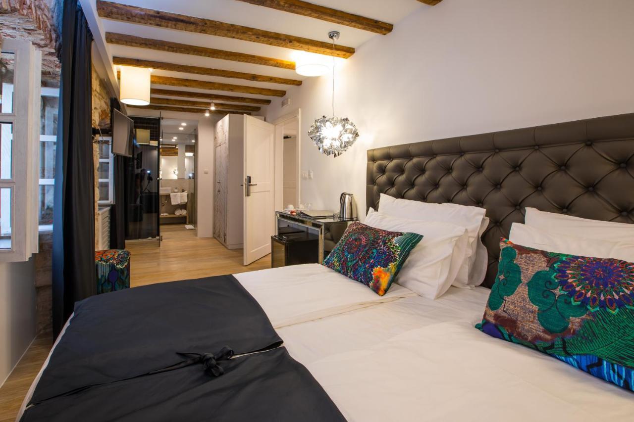 스플리트 스팔라토 럭셔리 룸스 B&B 외부 사진